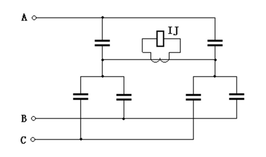 图4.3 电容器组的双星形接法